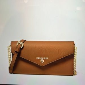 Large Crossgrain Leather Smartphone Convertible Crossbody Bag